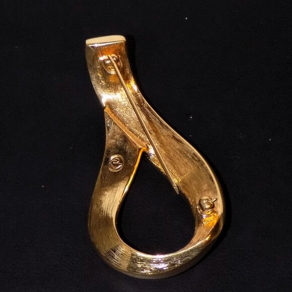 Vintage Signed Swarovski Swan Gold Ribbon Brooch with Baguette Crystals - Picture 5 of 9